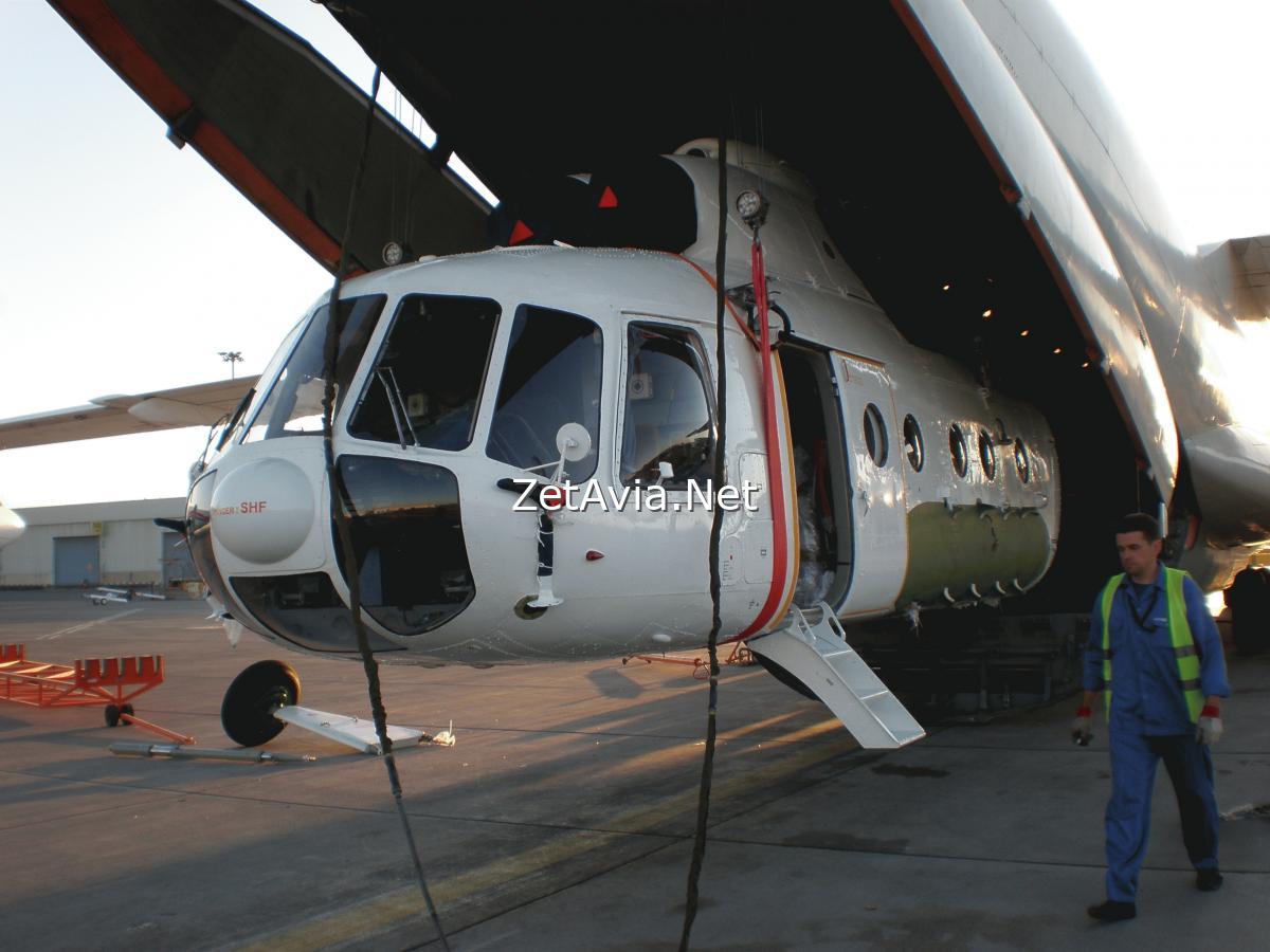 Mi-8 loaded into IL-76